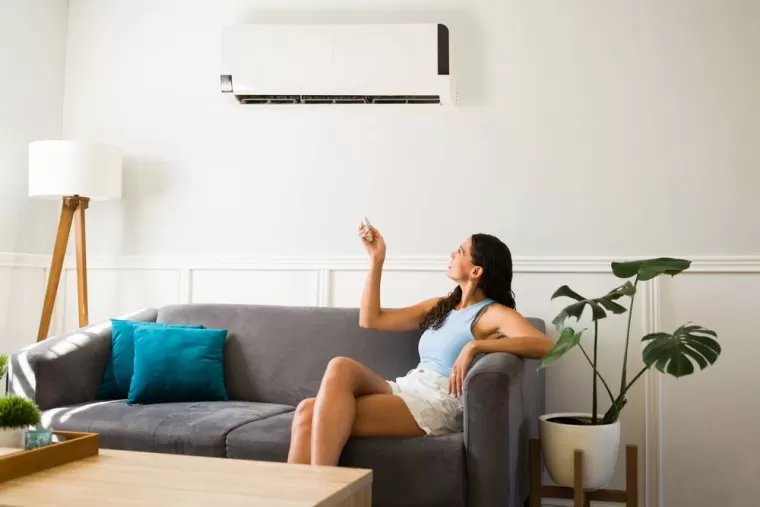Clim réversible pour 100m², Toulon, Service 26